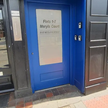 Top Spot 2-Bed Spacious Apartment Town Centre Train Station Wifi Colchester Exterior photo